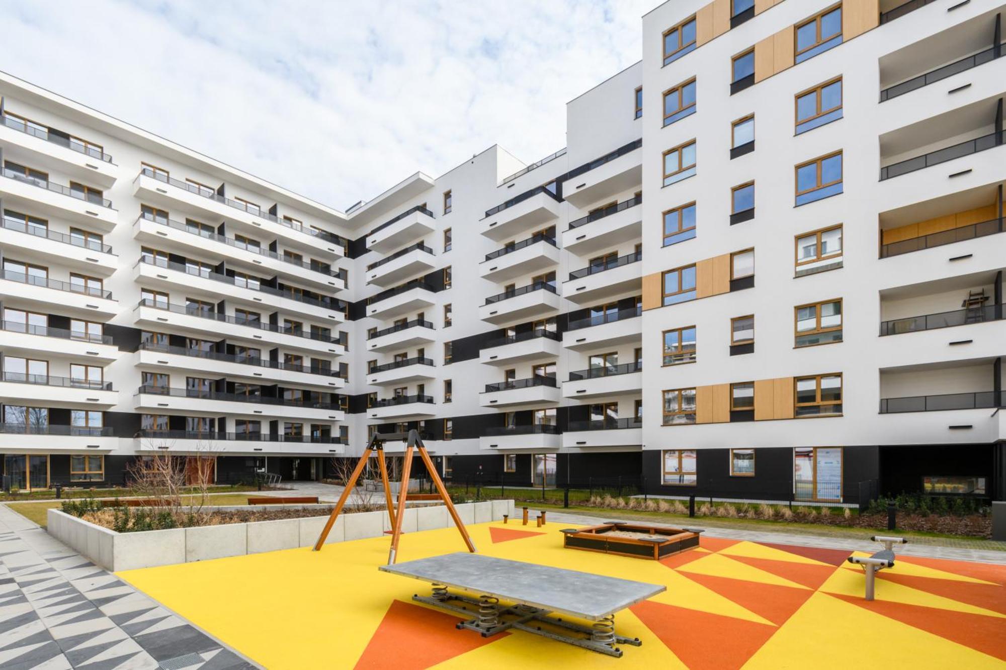 M&R Apartament Airport&Business Premium Komputerowa - Underground Garage - Free Wifi - Netflix - Self Check-In - 5 Min From Chopin Airport Warsaw Ngoại thất bức ảnh
